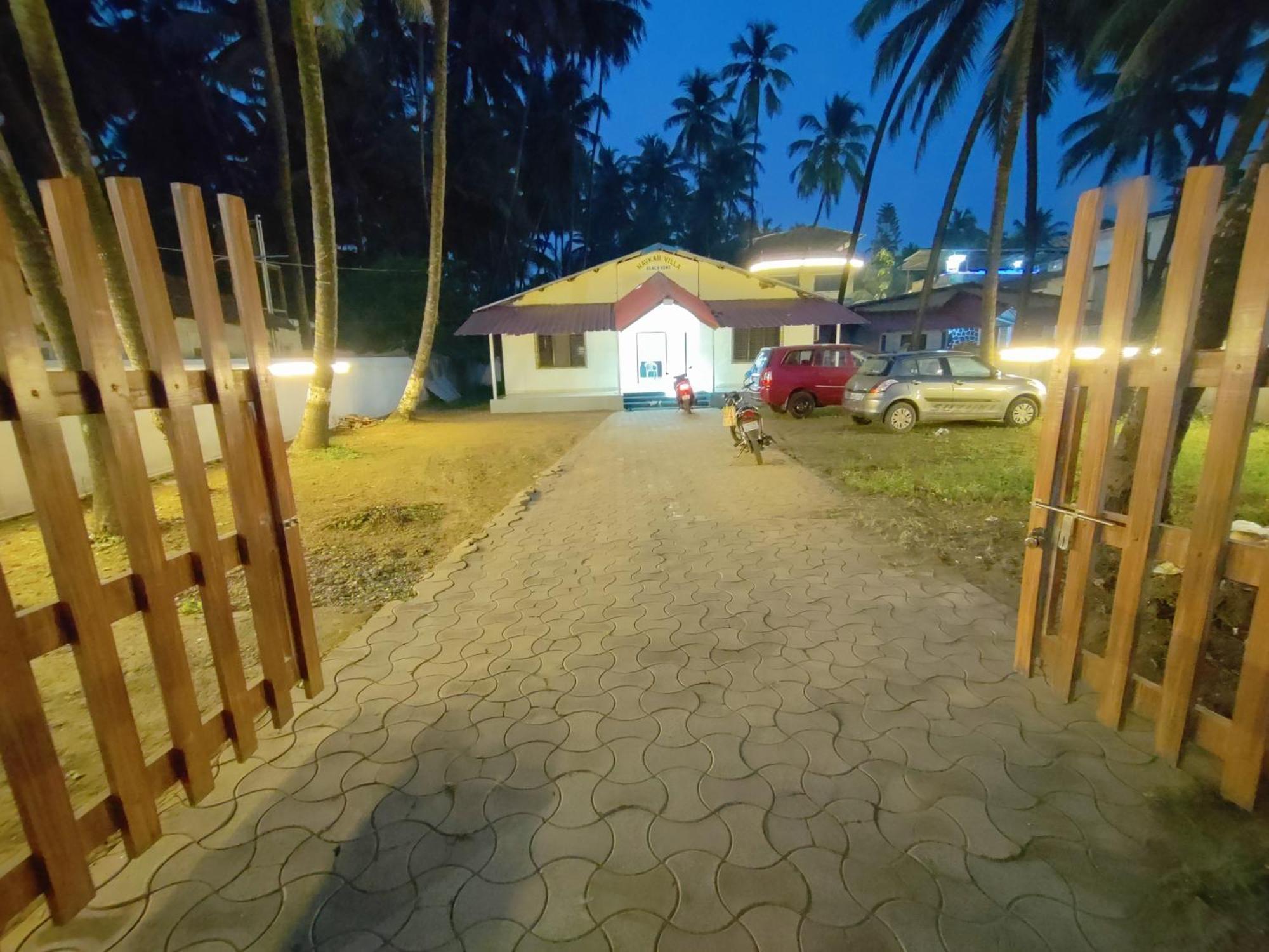 Hotel Seafront Murud  Ngoại thất bức ảnh