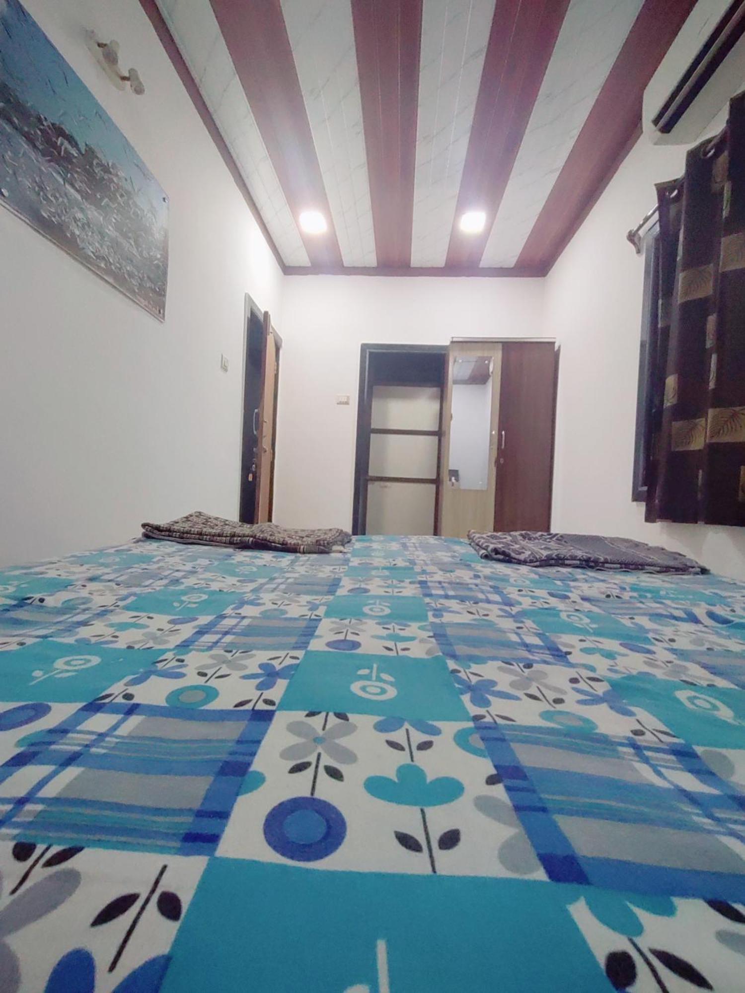 Hotel Seafront Murud  Ngoại thất bức ảnh